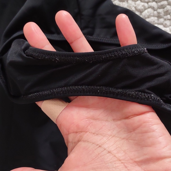 Loeffler Randall Size Large Petal One Shoulder Black Swimsuit - Picture 13 of 14